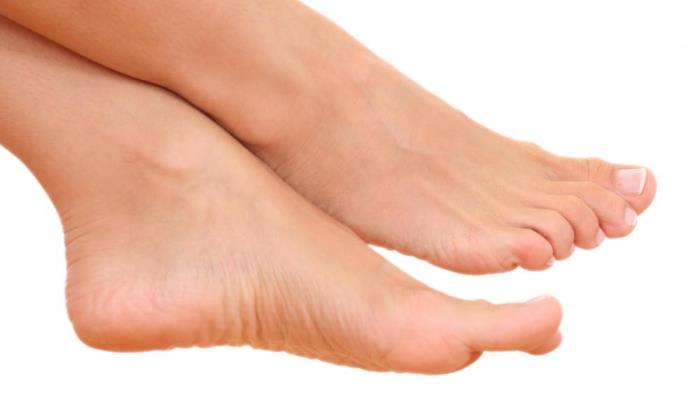 womans-feet