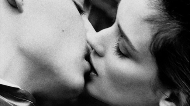 14 patīkami fakti par skūpstīšanos