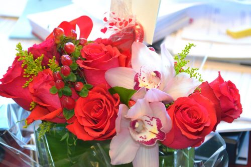 valentine-roses-and-orchids